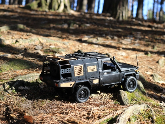 RC auto Land Cruiser Supertourer Toyota
